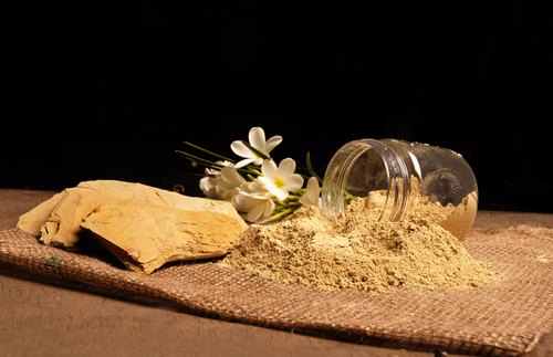 Multani mitti  Fuller's earth - Chunks, Solid - Image 3